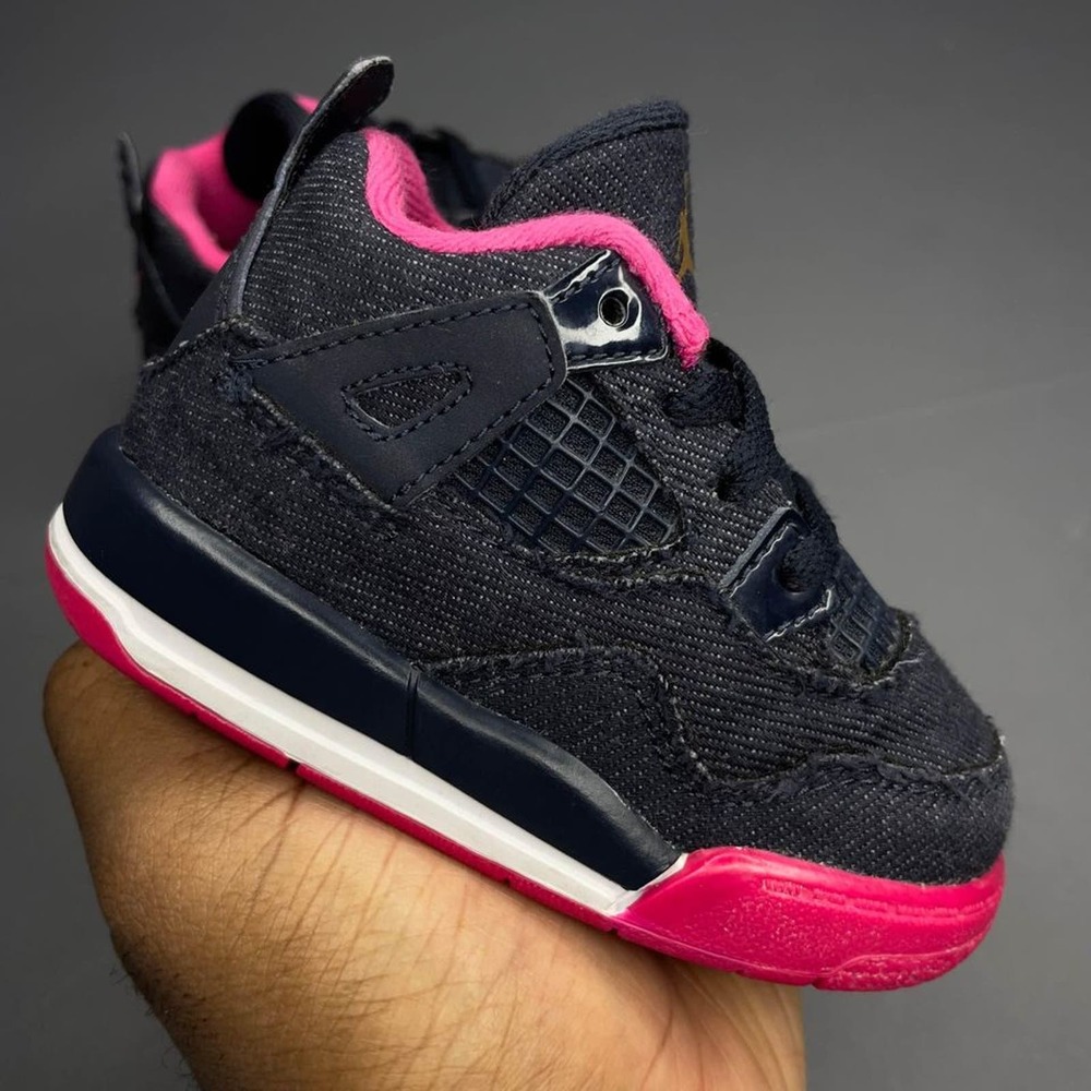 Used Air Jordan 4 Kids Size 5C